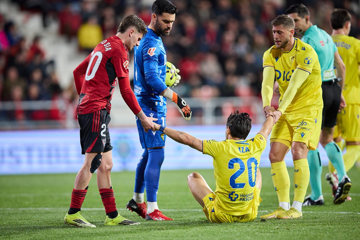 加的斯客场力克米兰德斯 苏索队长78分钟建功 希