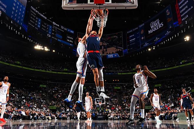 雷霆大胜快船 桑德斯表现亮眼却未获重用