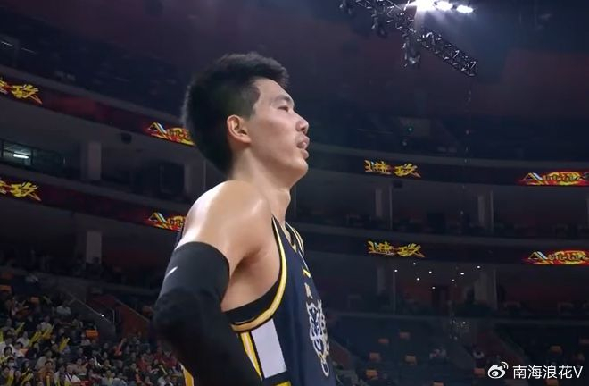 广东男篮签新外援补强内线 2米11中锋抵莞备战争